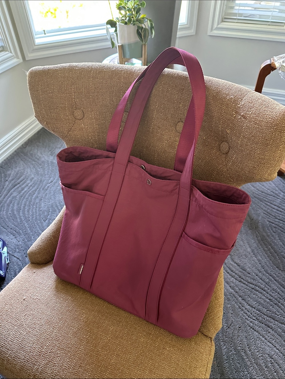 lululemon athletica Plum Tote with Dual Shoulder Straps